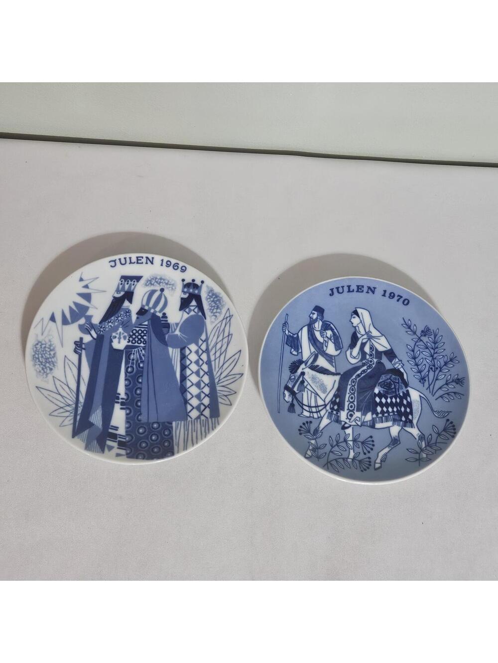 Porsgrunds 8 in Blue White Julen 1969 1970 Christmas Plates Norway Set of 2